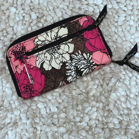 Vera‎ Bradley Mocha Rouge Floral Quilted Double ID Wallet Wristlet - Picture 2 of 3